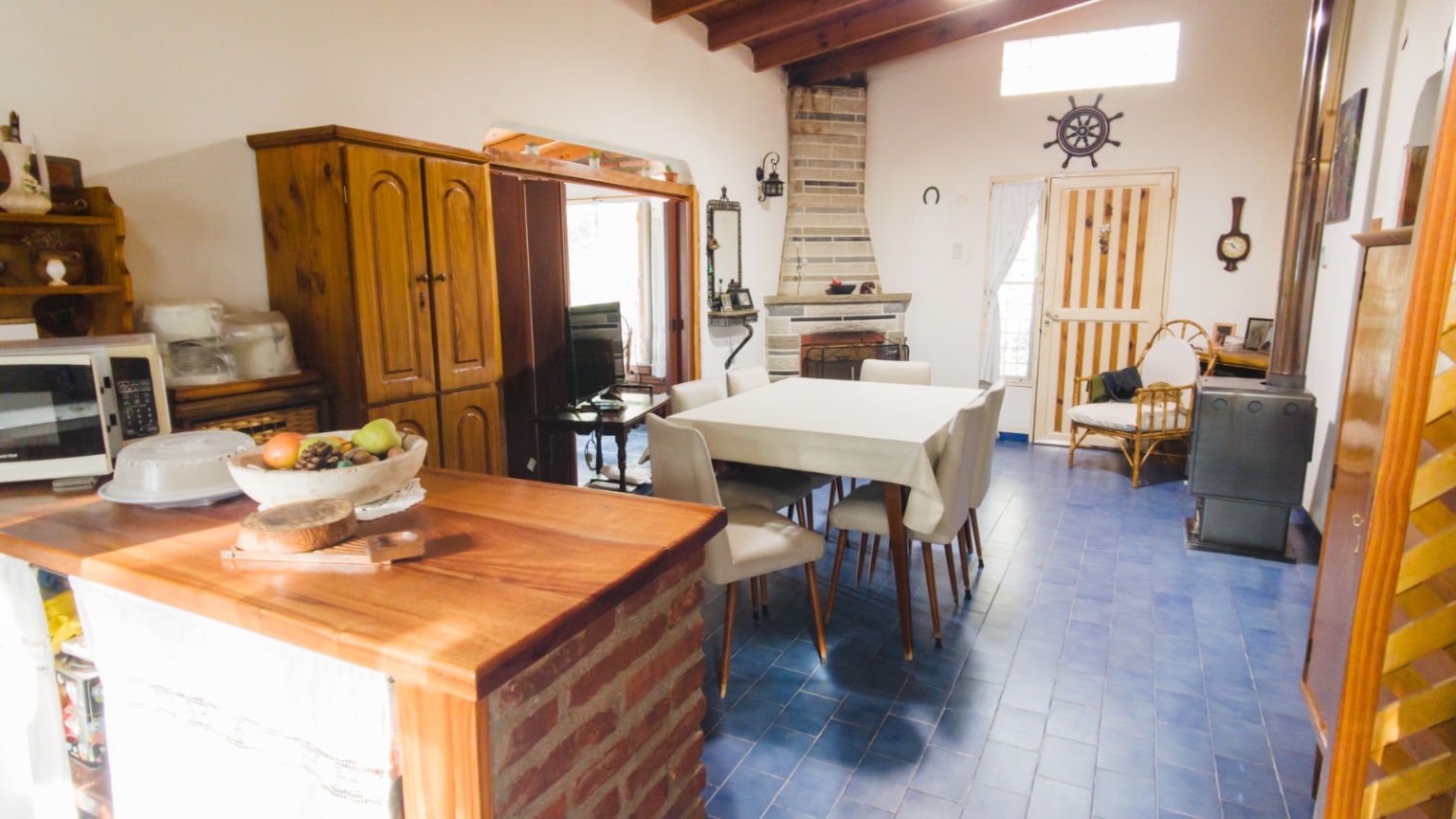 1f21cca6-6555-4ed5-8d09-f12bfb0ad331