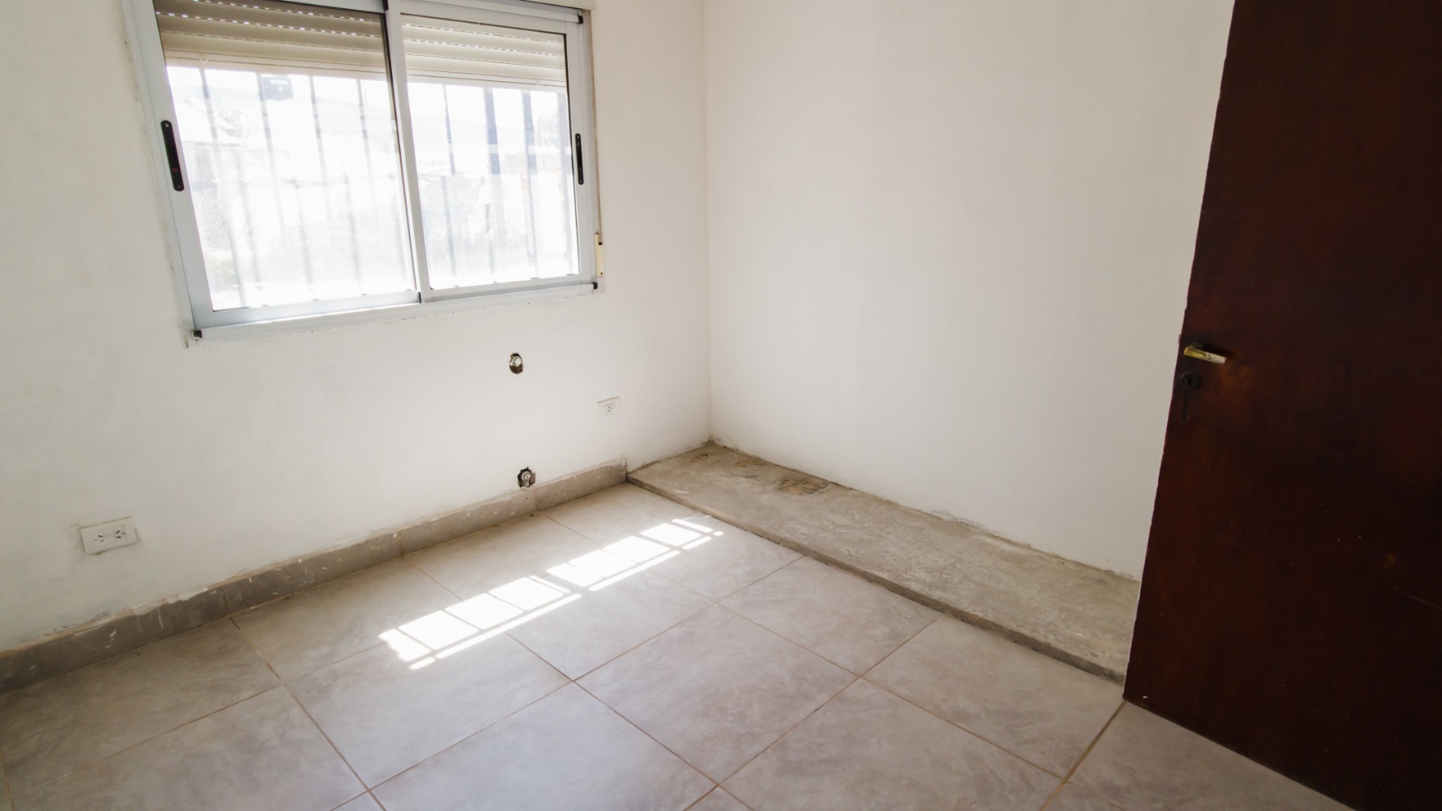 23fa81b2-ab5f-490e-9924-76aa183ec02c